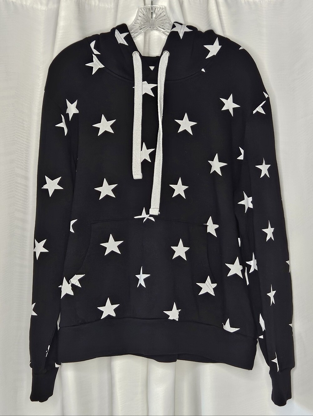 Reflex women's black long sleeve pullover hoodie w/ stars kangaroo pocket READ